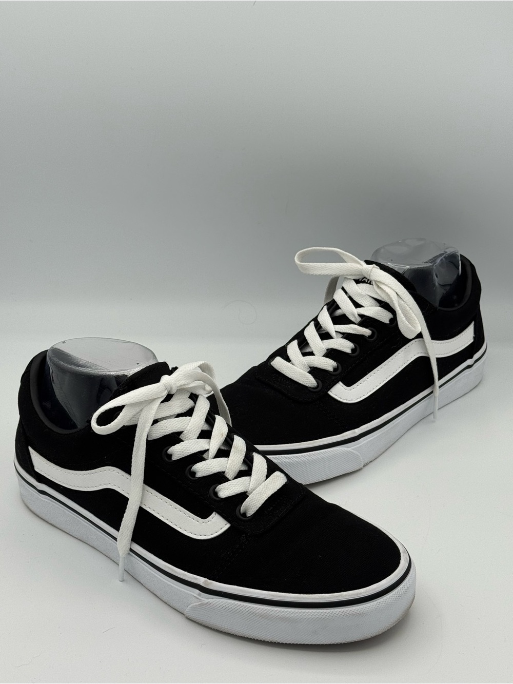 Vans Ward Low Top Skate Sneakers Black and White Iconic Side Stripe